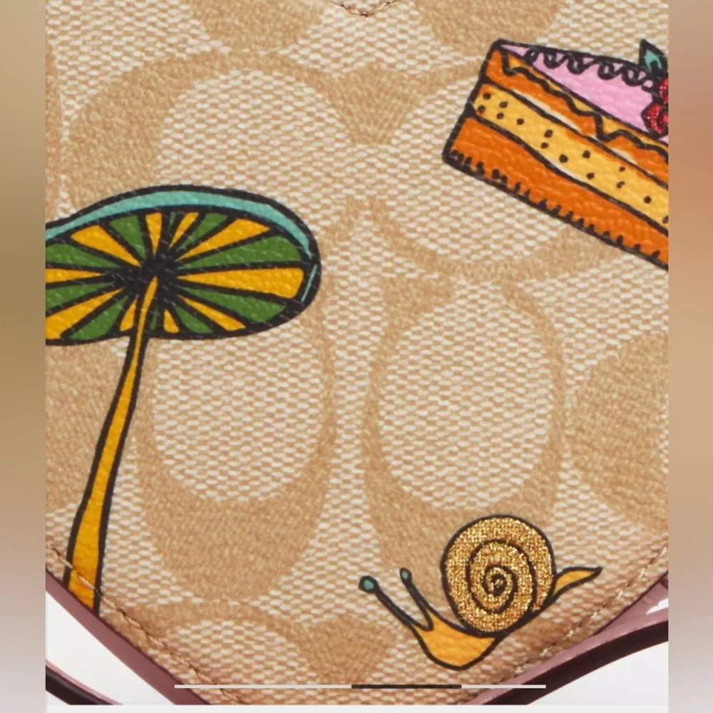 Coach X Observed By Us NWT Heart Coin Case In Signature Canvas in tan and pink - Picture 3 of 8